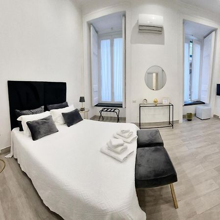 Maison Marinella Boutique Room Neapel Exteriör bild