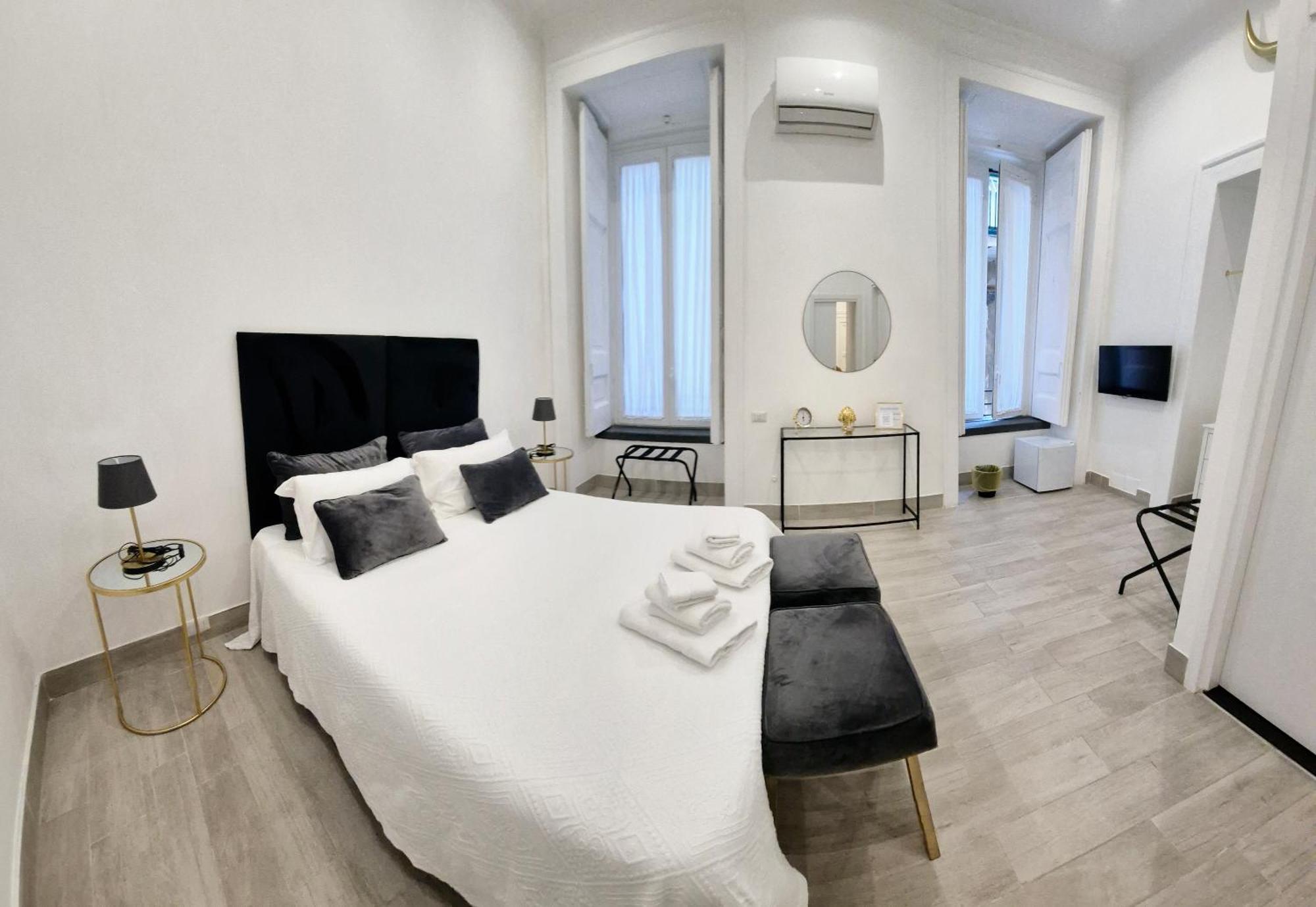 Maison Marinella Boutique Room Neapel Exteriör bild